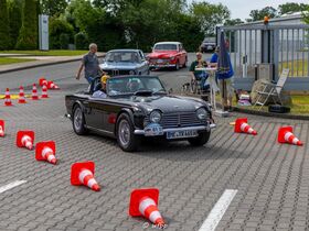 Team Kriek/Lingener auf Triumph TR4a